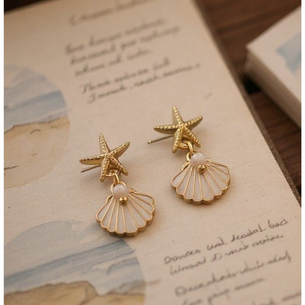 Anthropologie Seashell Earrings Starfish Pearl Gold Shell Boho 14k Plated Stud - Picture 3 of 9